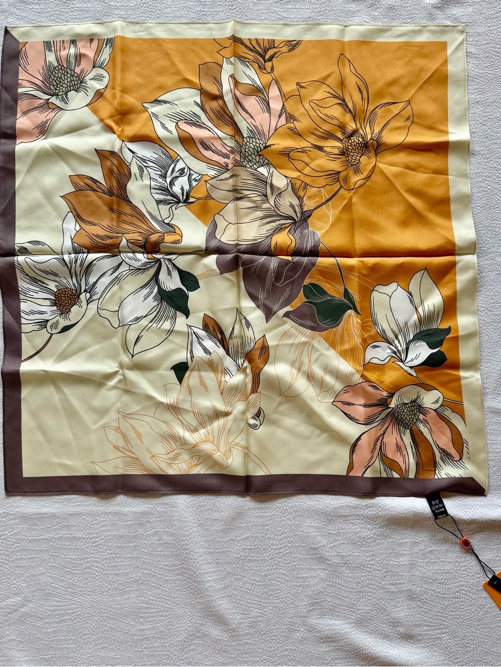 Wensli 100% Mulberry Silk Square Scarf – NWT